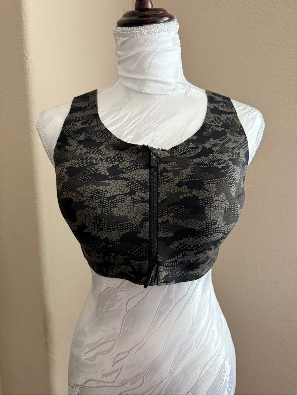lululemon athletica Black & Gray Camo Zip Front Sports Bra